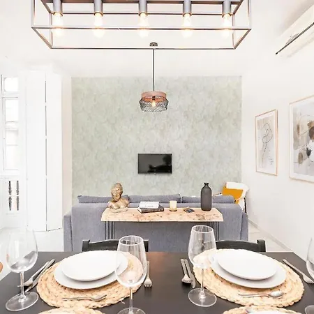 Apartamento Calle Nueva 13.malaga Centro. *